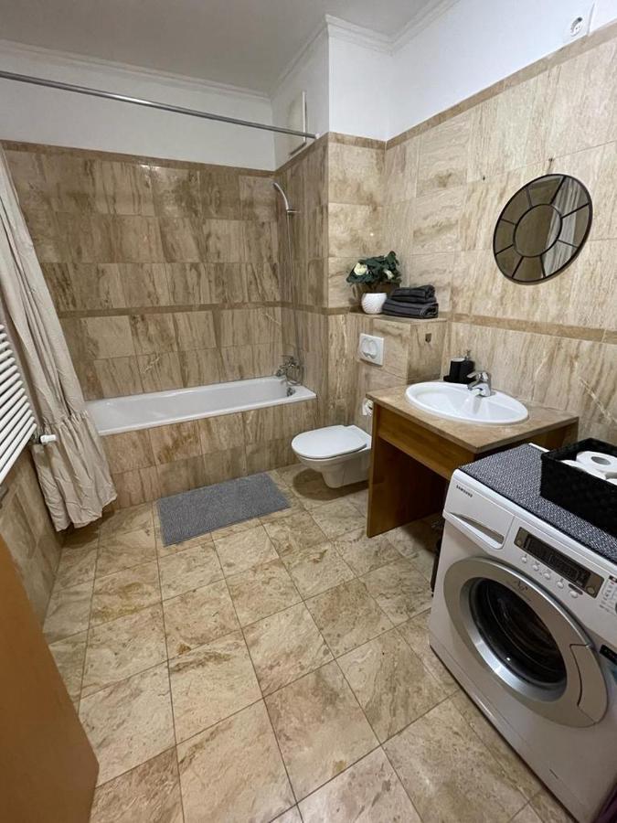Szimpla Central Boutique Apartment Boedapest Buitenkant foto